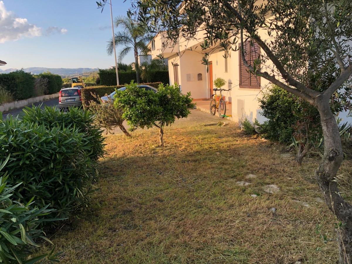 Apartment F24 Stignano Favaco Focà Esterno foto